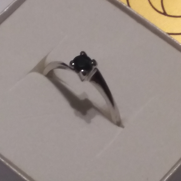 ✨.30ct Sapphire💍18 kt Gold  This one💖is ELEGANT - Picture 5 of 5